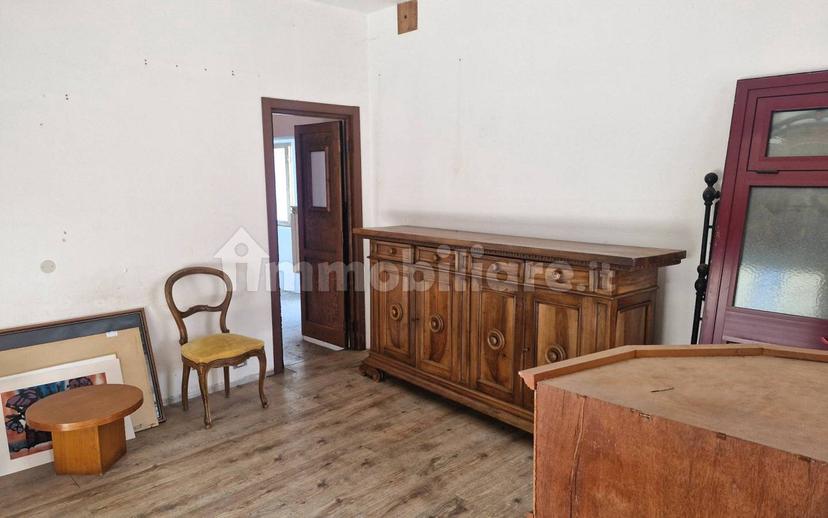 Quadrilocale piazza Torquato Tasso, Centro, Serramazzoni — foto 5 di 10