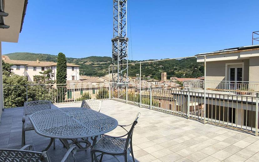 Attico buono stato, 214 m², Centro, San Severino Marche — foto 12 di 48