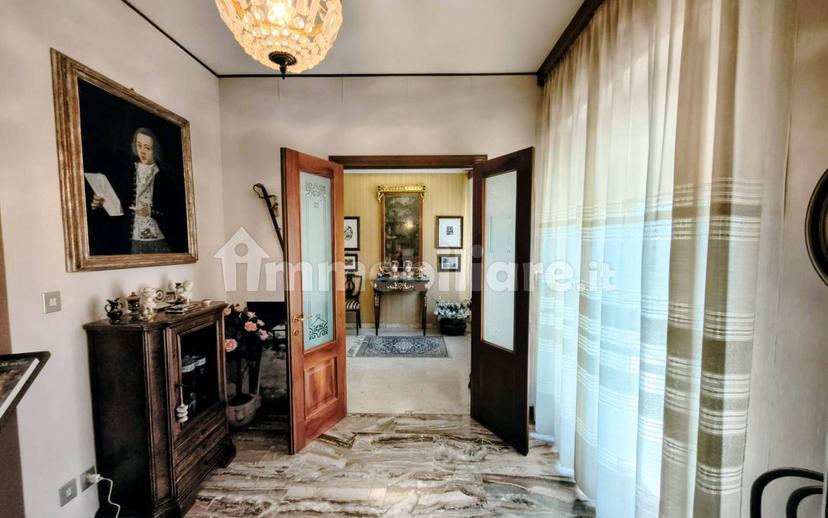Attico buono stato, 214 m², Centro, San Severino Marche — foto 10 di 48