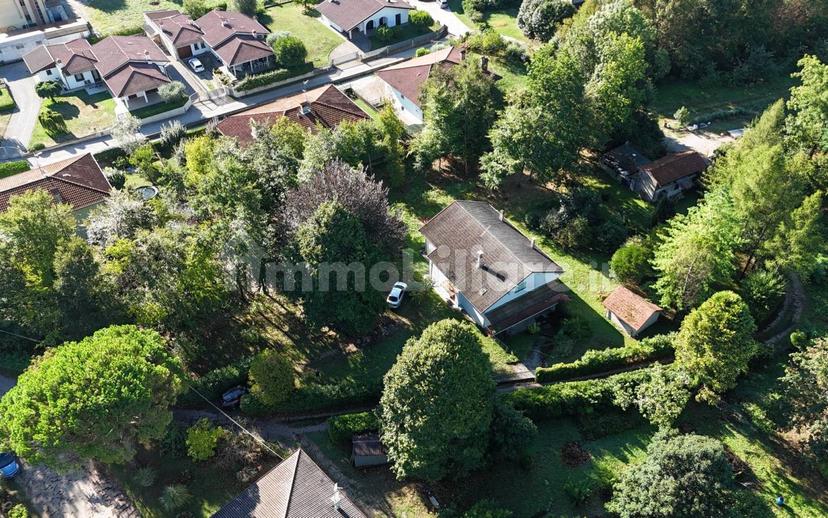Villa unifamiliare via Giuseppe Mazzini 163, Centro, Tarcento — foto 15 di 32