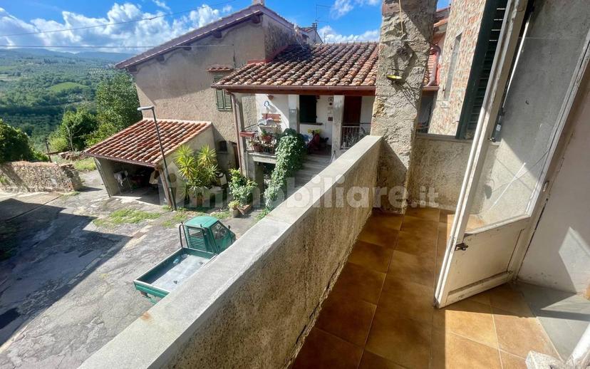 Terratetto unifamiliare Strada Comunale di Moncioni Ucerano e Starda, Frazioni Collinari, Montevarchi — foto 16 di 27