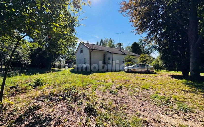 Villa unifamiliare via Giuseppe Mazzini 163, Centro, Tarcento — foto 32 di 32