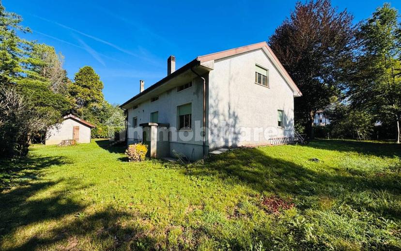 Villa unifamiliare via Giuseppe Mazzini 163, Centro, Tarcento — foto 26 di 32