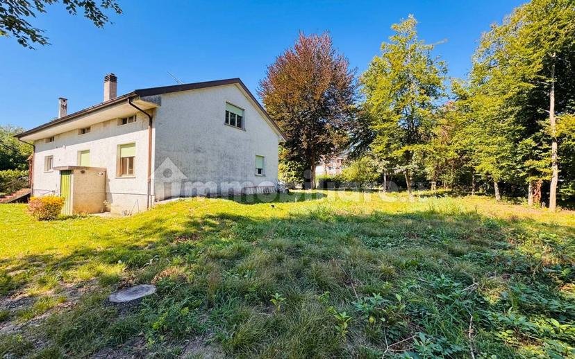 Villa unifamiliare via Giuseppe Mazzini 163, Centro, Tarcento — foto 10 di 32