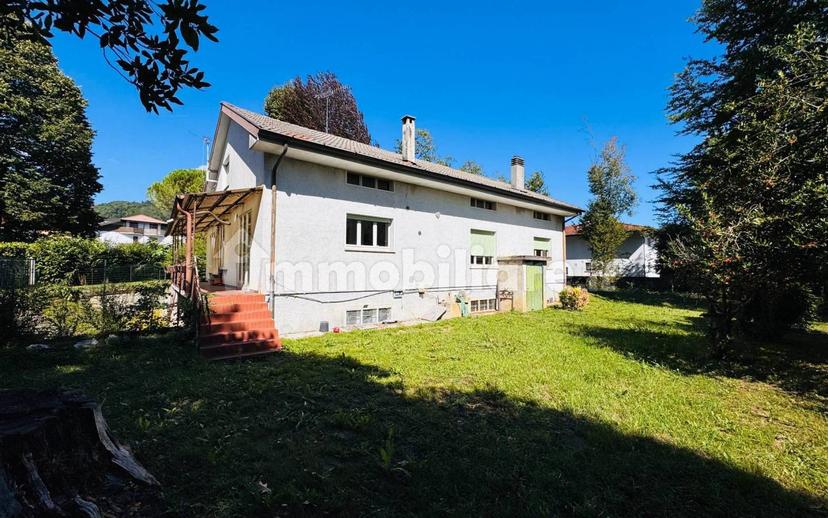 Villa unifamiliare via Giuseppe Mazzini 163, Centro, Tarcento — foto 21 di 32