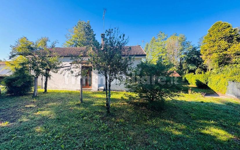 Villa unifamiliare via Giuseppe Mazzini 163, Centro, Tarcento — foto 23 di 32
