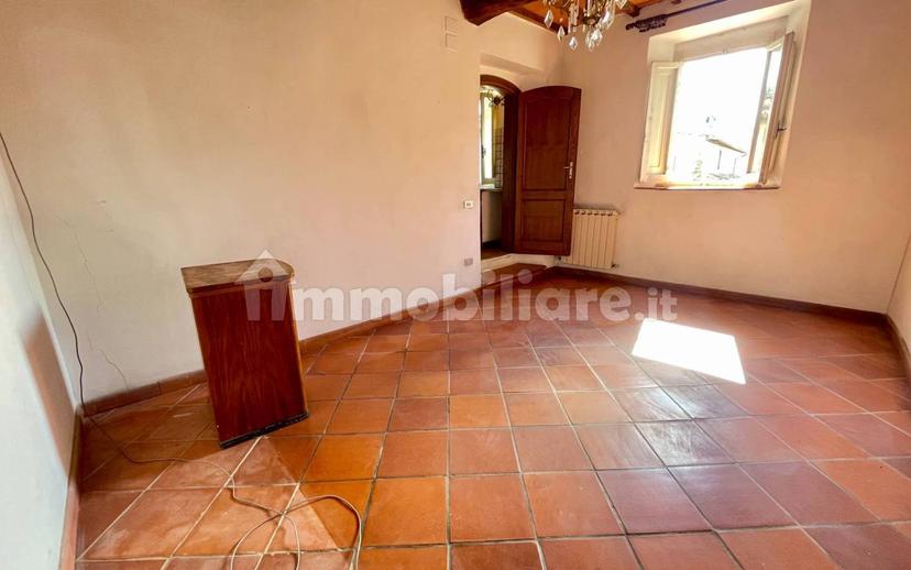 Terratetto unifamiliare Strada Comunale di Moncioni Ucerano e Starda, Frazioni Collinari, Montevarchi — foto 18 di 27