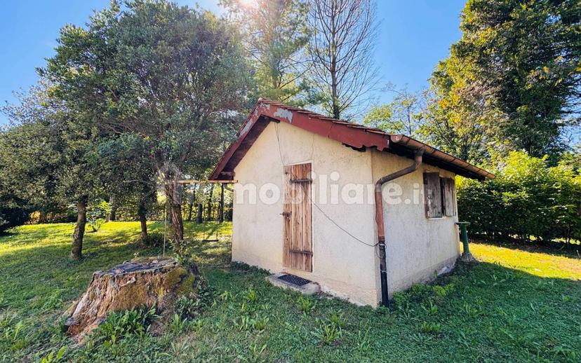 Villa unifamiliare via Giuseppe Mazzini 163, Centro, Tarcento — foto 3 di 32