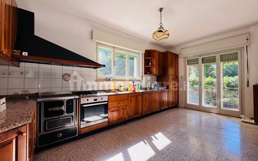 Villa unifamiliare via Giuseppe Mazzini 163, Centro, Tarcento — foto 30 di 32