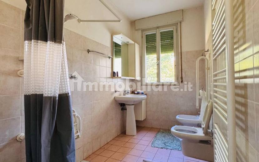 Villa unifamiliare via Giuseppe Mazzini 163, Centro, Tarcento — foto 5 di 32