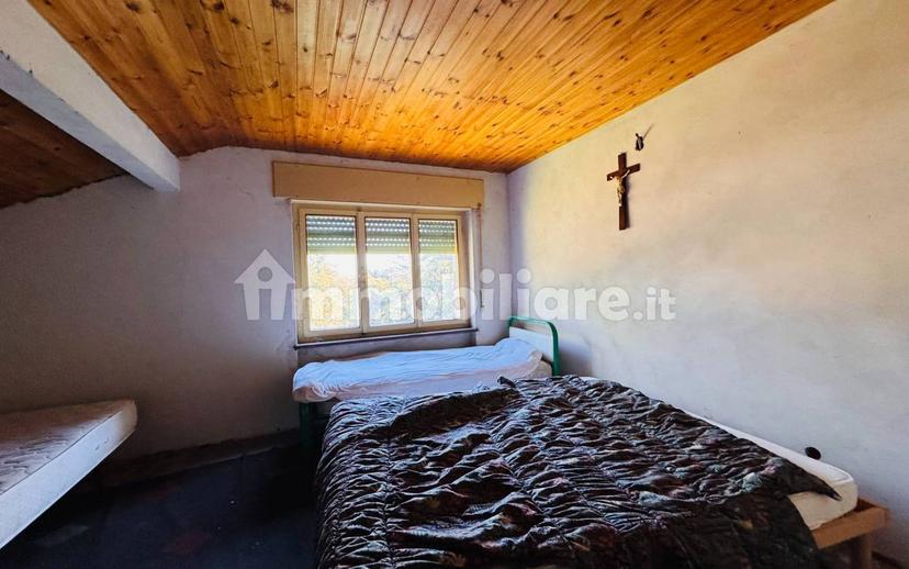Villa unifamiliare via Giuseppe Mazzini 163, Centro, Tarcento — foto 7 di 32