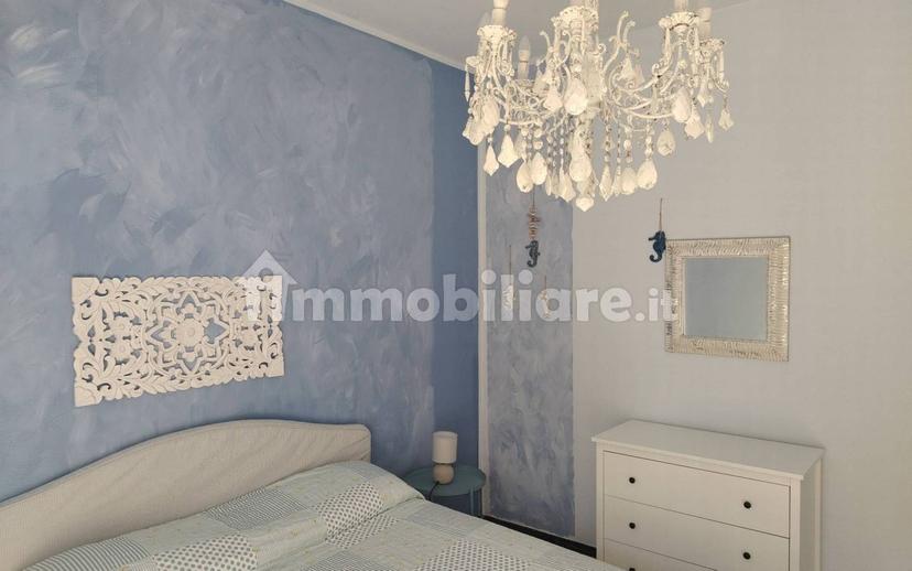 Trilocale via Castruccio 36, Sant'Anna, Rapallo