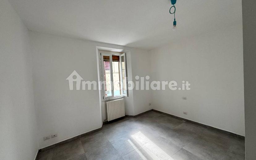 Trilocale via Viscontina 12, Centro Storico, Voghera — foto 3 di 9