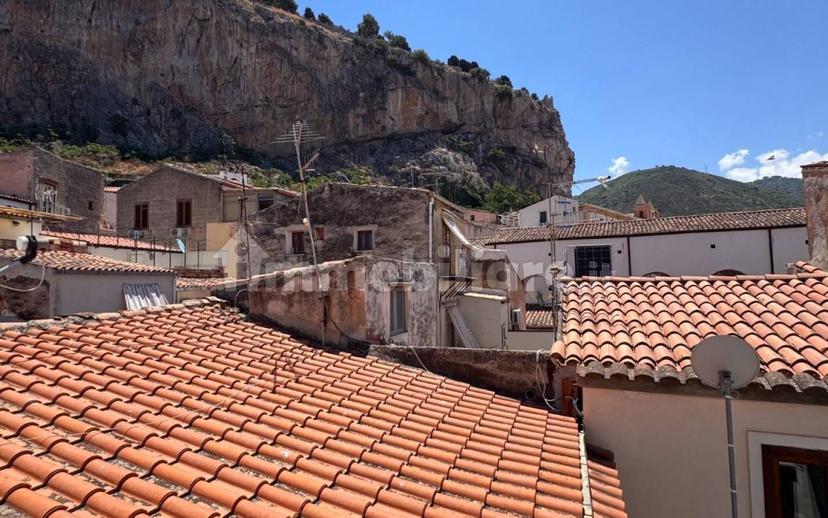 Quadrilocale via Madonna degli Angeli 6, Centro, Cefalù — foto 3 di 11