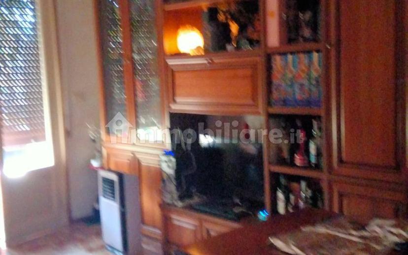 Trilocale viale Vittorio Bottego 25, Centro, Borgo Val di Taro — foto 11 di 17
