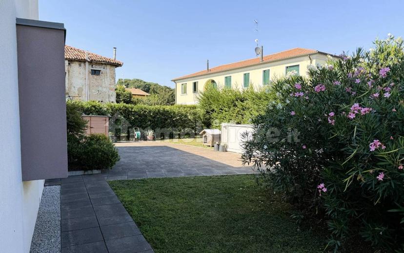 Villa unifamiliare via Livello, Ponzano, Ponzano Veneto — foto 5 di 43