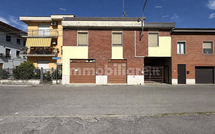 Terratetto unifamiliare via Umberto Locati 12, Infrangibile, Piacenza — foto 6 di 24
