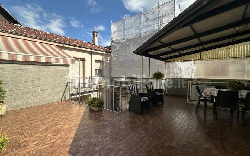 Terratetto unifamiliare via Umberto Locati 12, Infrangibile, Piacenza — foto 4 di 24