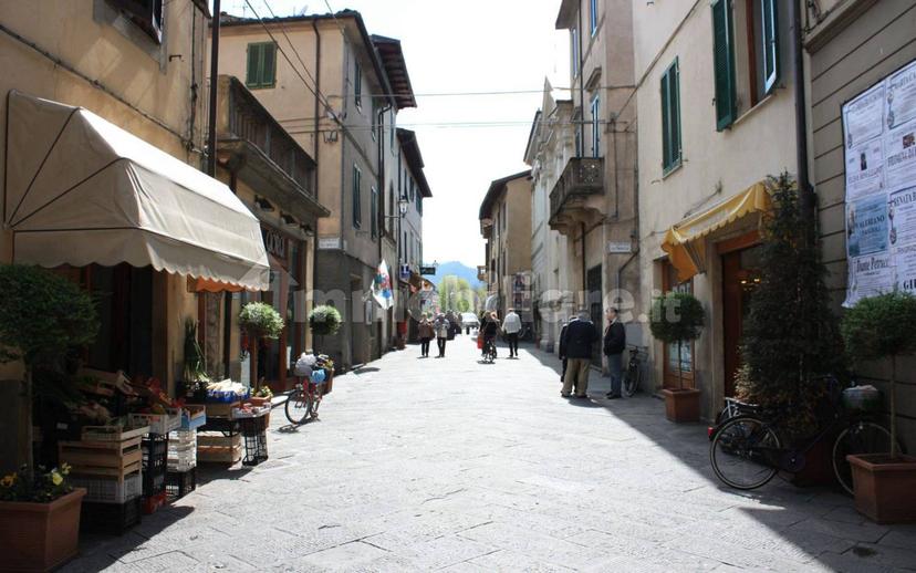 Attico via 4 Novembre 43, Camaiore Paese, Camaiore — foto 5 di 15