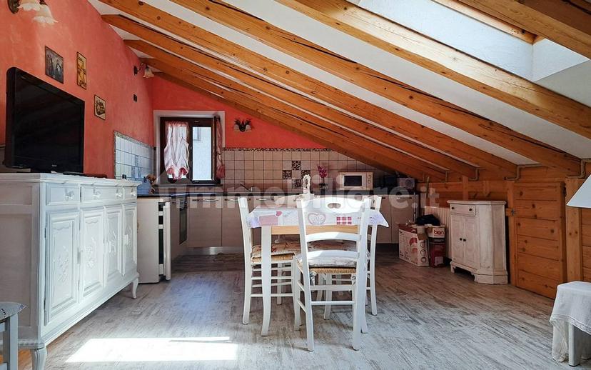 Villa bifamiliare frazione Closellinaz, Roisan — foto 33 di 100