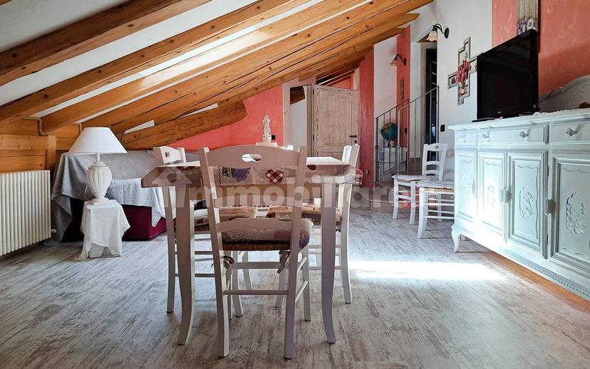 Villa bifamiliare frazione Closellinaz, Roisan — foto 7 di 100