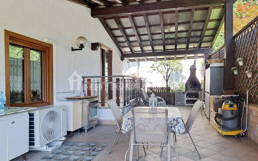 Villa bifamiliare frazione Closellinaz, Roisan — foto 8 di 100