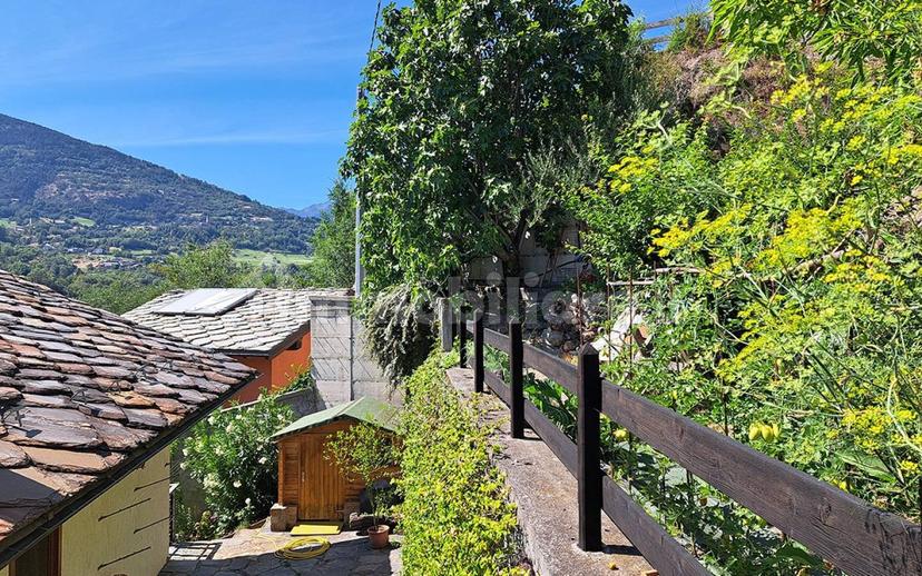 Villa bifamiliare frazione Closellinaz, Roisan — foto 11 di 100