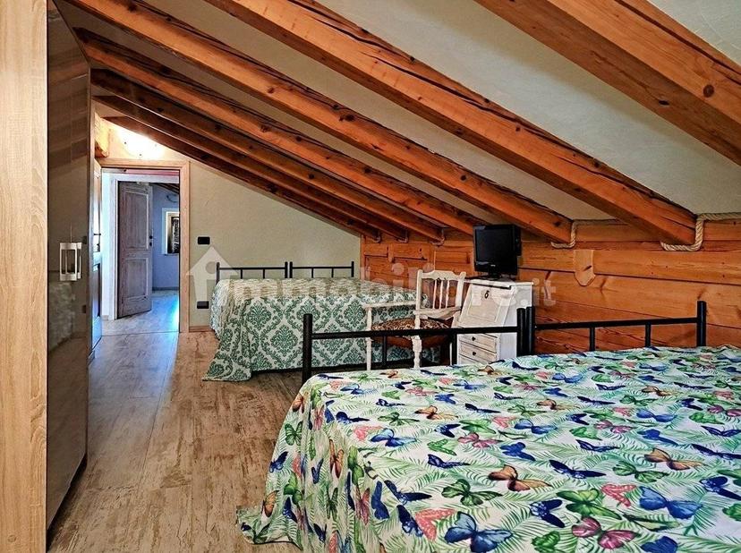 Villa bifamiliare frazione Closellinaz, Roisan — foto 23 di 100