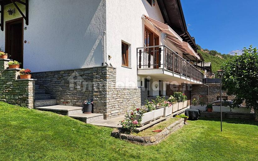 Villa bifamiliare frazione Closellinaz, Roisan — foto 100 di 100