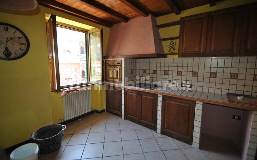 Appartamento ottimo stato, secondo piano, Centro, Uscio — foto 6 di 15