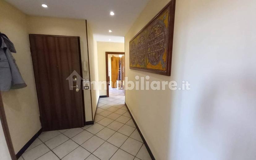 Appartamento ottimo stato, secondo piano, Centro, Uscio — foto 4 di 15