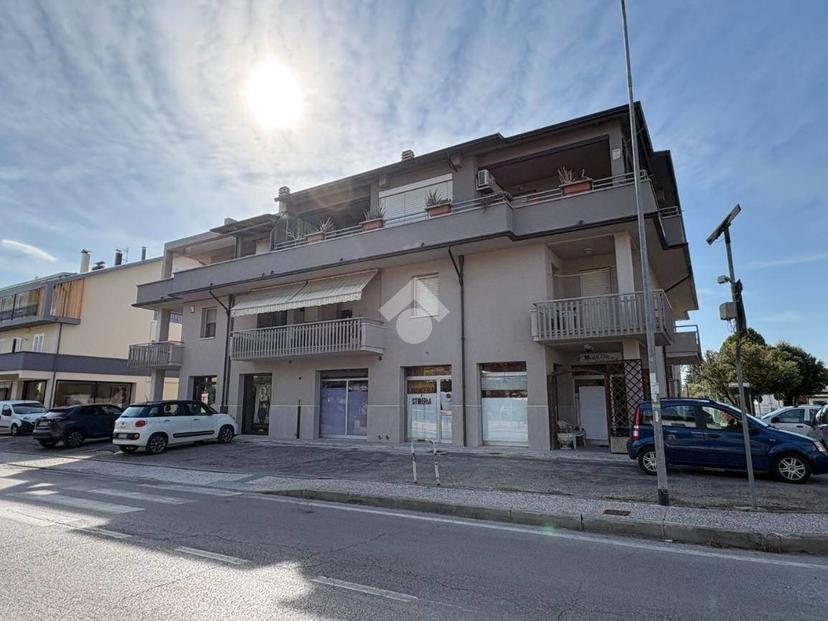 Quadrilocale via Alberto Plini 26, Bastia, Bastia Umbra — foto 5 di 36