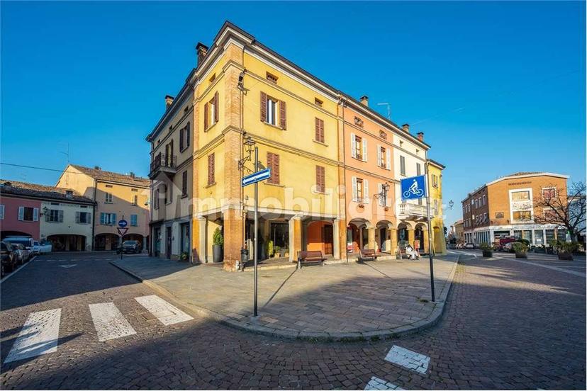 Quadrilocale piazza VITTORIO VENETO , 24, Centro, Noceto — foto 28 di 43