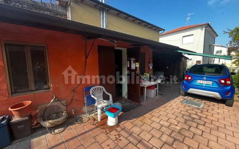 Terratetto unifamiliare via Romana Zuccona 112, San Biagio, Bagnolo San Vito — foto 16 di 21