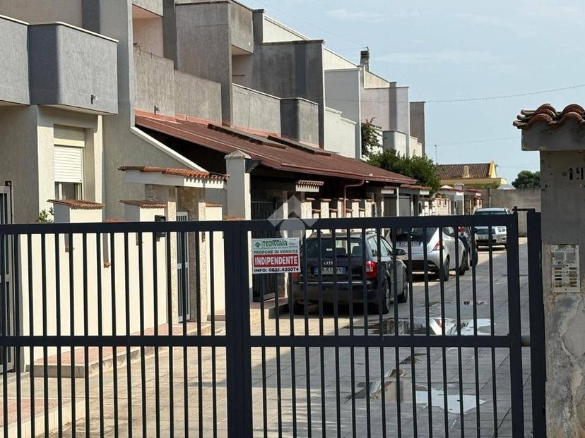 Villa a schiera via Specchia 17, Tuturano - Cerano, Brindisi