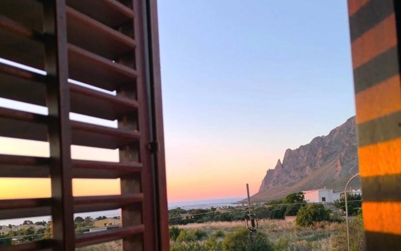 Appartamento in villa via Baglio Mogli Belle 83, Custonaci — foto 3 di 7