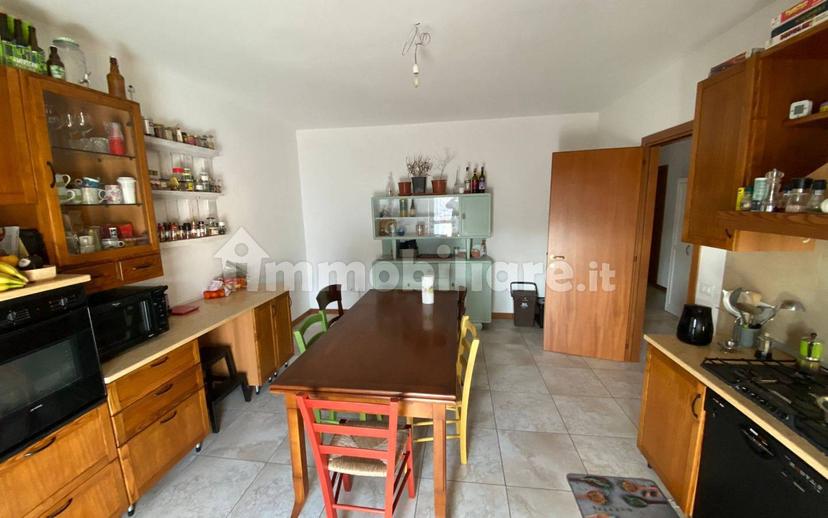 Quadrilocale via San Francesco 25, Centro, Bassano del Grappa — foto 4 di 16
