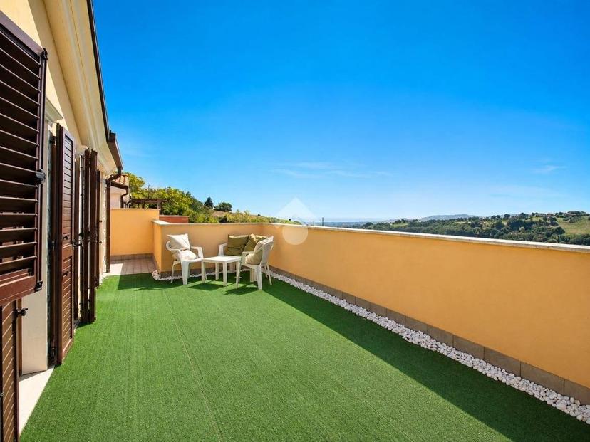 Trilocale via Monte Taccone 195, Sant'Elpidio a Mare — foto 15 di 25