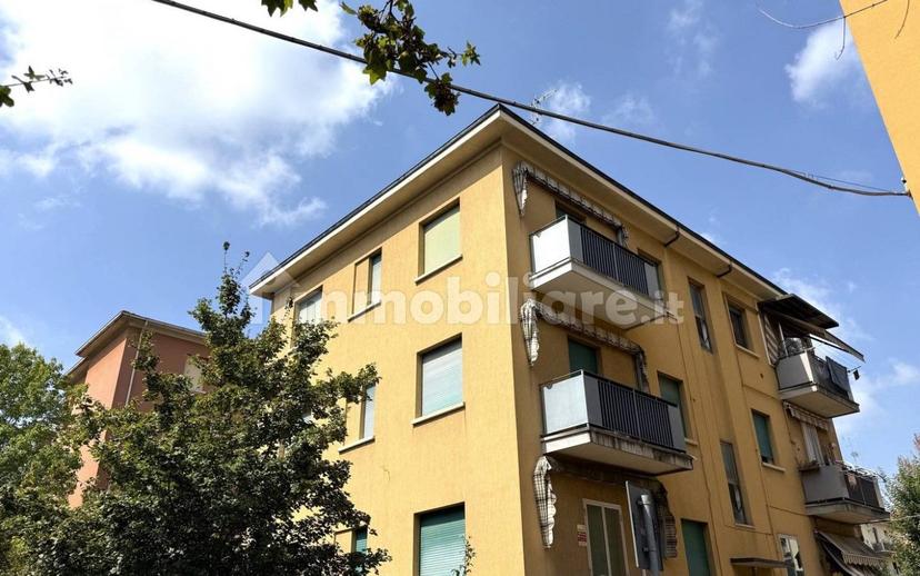 Trilocale buono stato, piano rialzato, Centro, Marullina, Casalecchio di Reno — foto 3 di 13