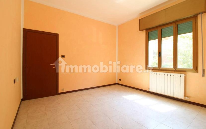 Trilocale buono stato, piano rialzato, Centro, Marullina, Casalecchio di Reno — foto 10 di 13