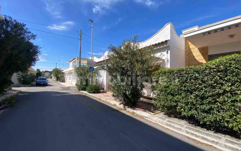 Quadrilocale via Venere 15, Specchiolla, Carovigno — foto 46 di 99