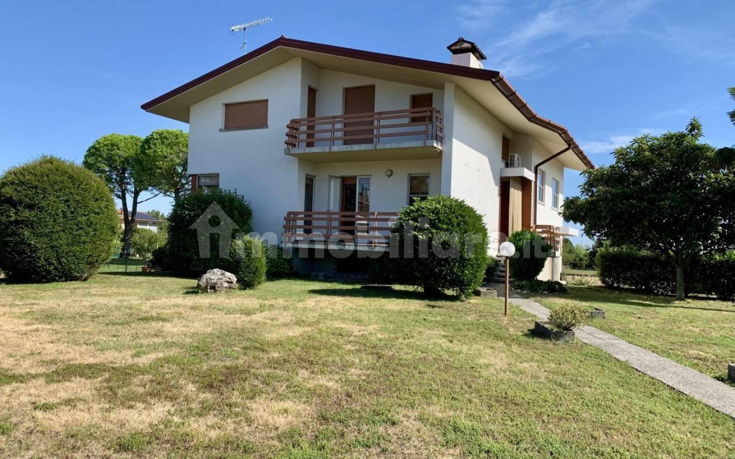 Villa unifamiliare via Schiratti 102, Centro, Fagagna