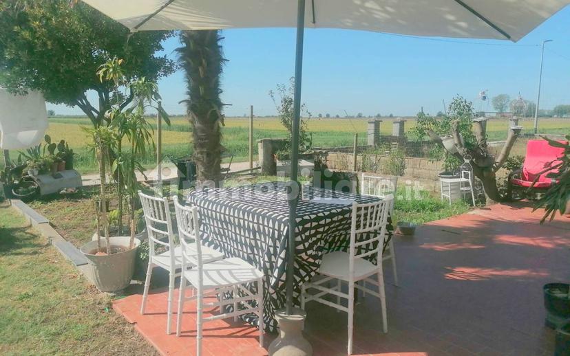 Villa a schiera via Convento 14, Riva del Po — foto 3 di 21