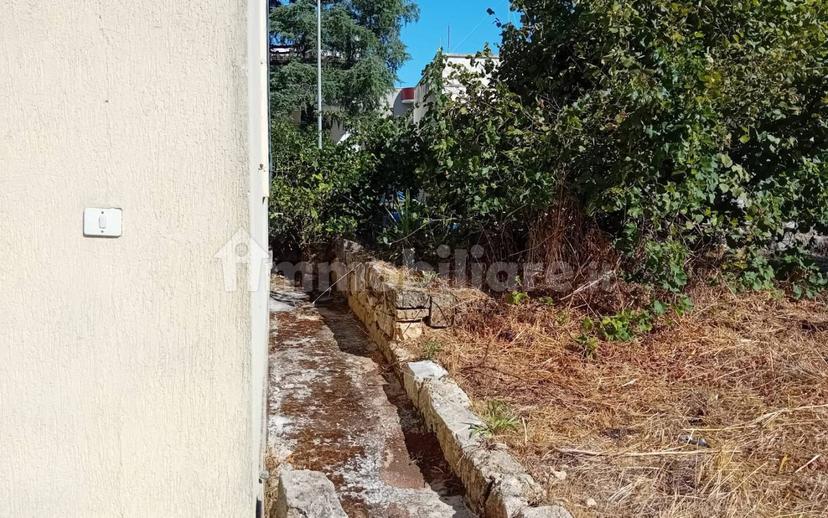 Villa unifamiliare via Grotte, Grotte Di Castellana, Castellana Grotte — foto 4 di 23