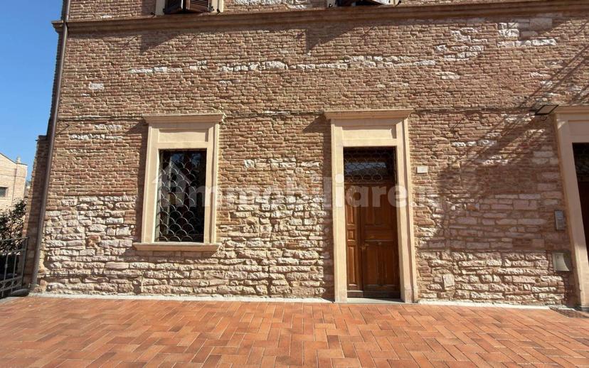 Quadrilocale via Saffi 10, Centro, Fabriano — foto 3 di 37