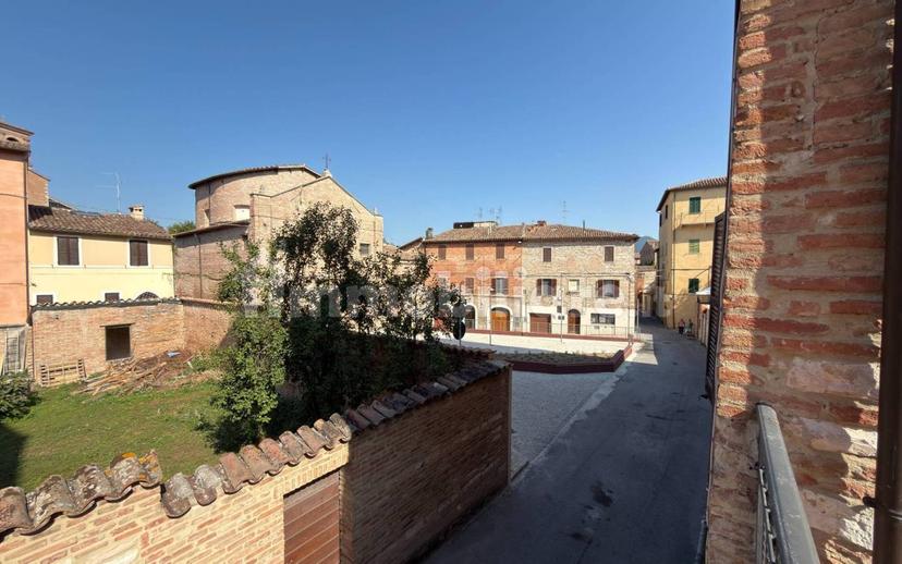 Quadrilocale via Saffi 10, Centro, Fabriano — foto 13 di 37