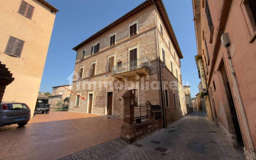 Quadrilocale via Saffi 10, Centro, Fabriano — foto 6 di 37