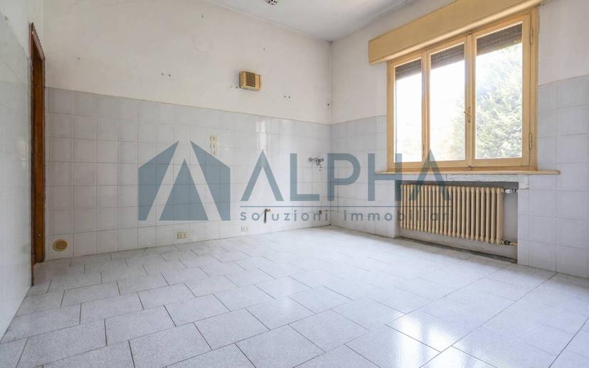 Villa unifamiliare via dei Garibaldini, Centro, Forlimpopoli — foto 2 di 34