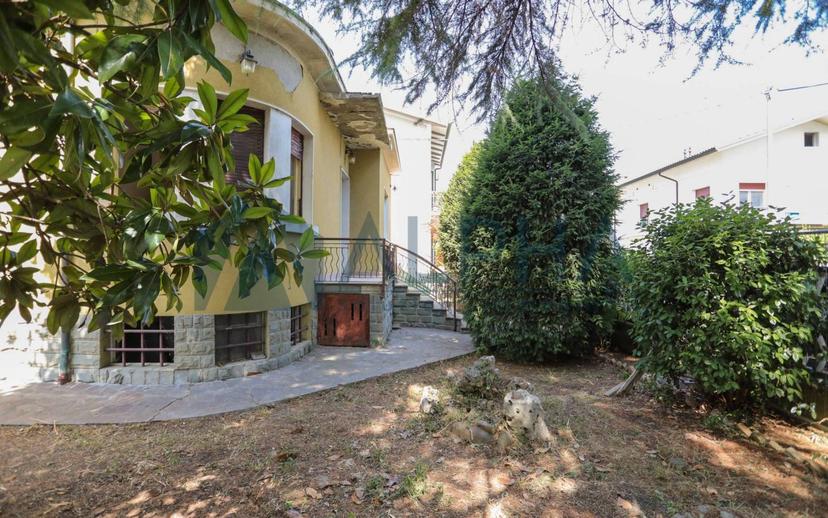 Villa unifamiliare via dei Garibaldini, Centro, Forlimpopoli — foto 10 di 34