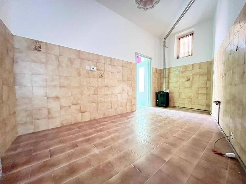 Trilocale via Littardi 33, Centro, Taggia — foto 5 di 22